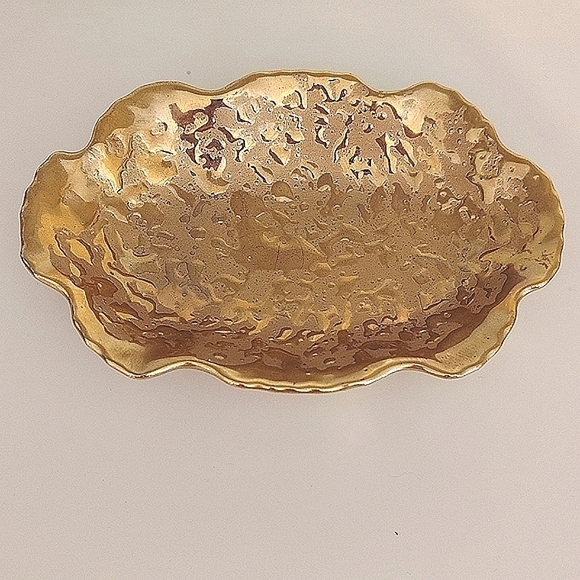 22kt MCM Old Hollywood Glam Weeping Gold Textured Dish Ruffled Edge | Vintage - Picture 1 of 13